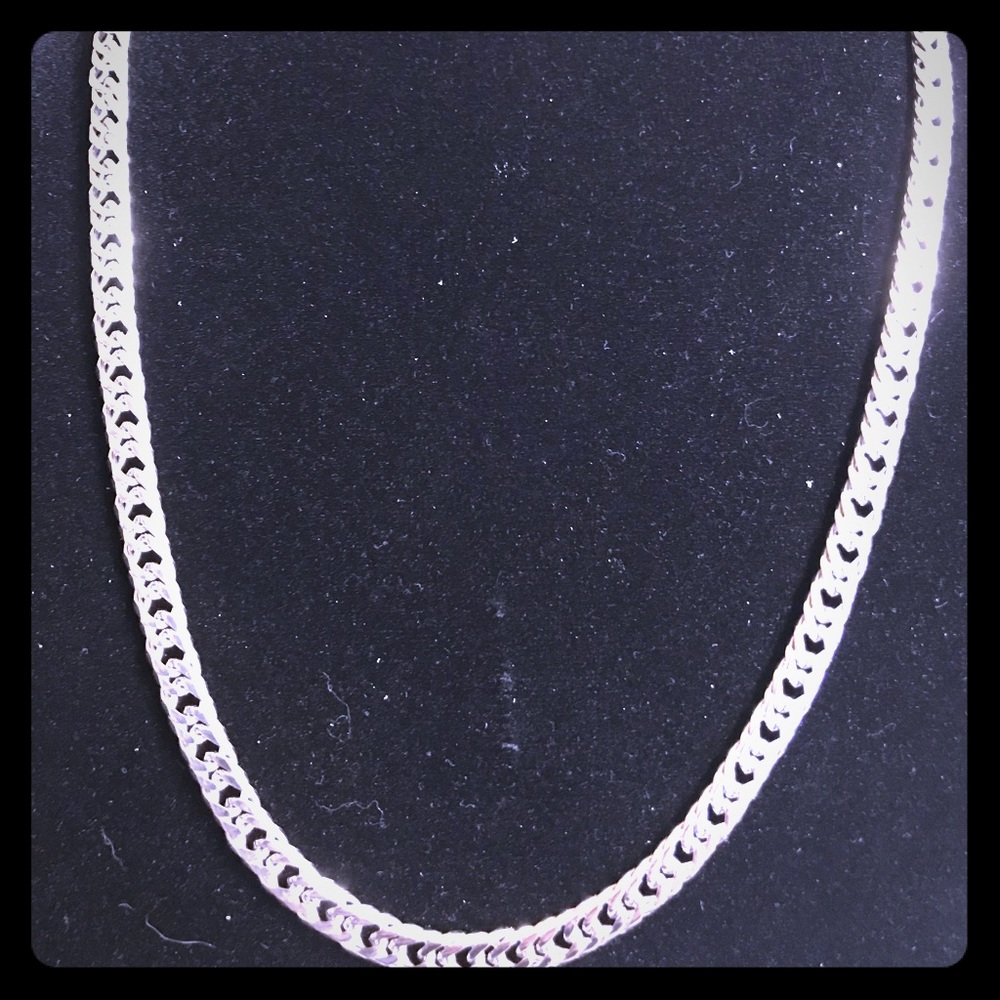 Double link curb chain